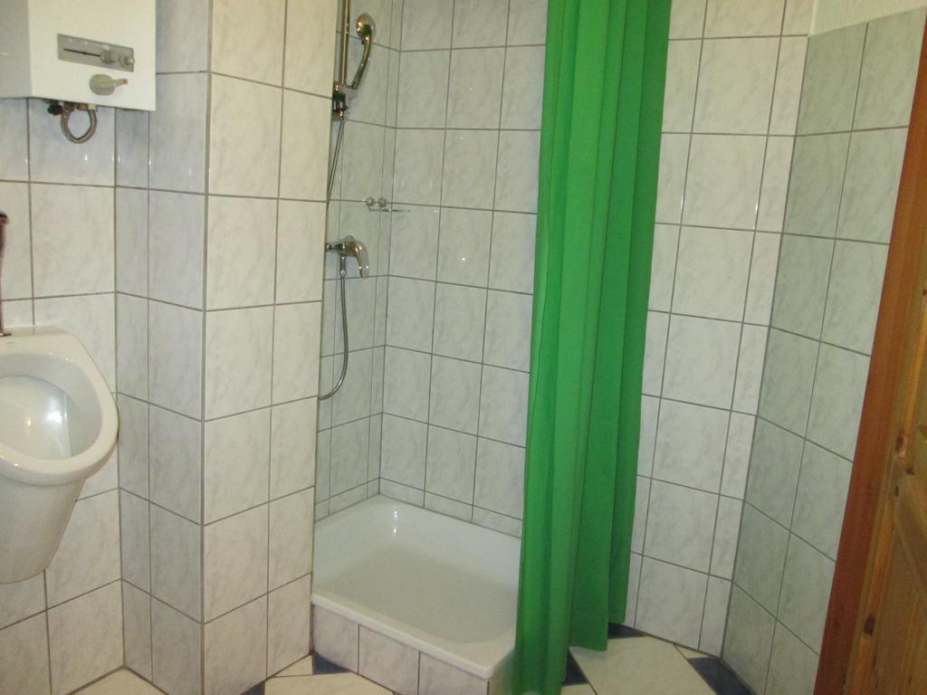 Schorfelder Hof Pension Gondershausen Buitenkant foto
